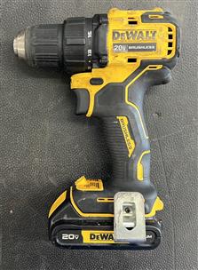 DEWALT DCD708B ATOMIC 20V MAX Brushless Cordless 1 2 in Drill